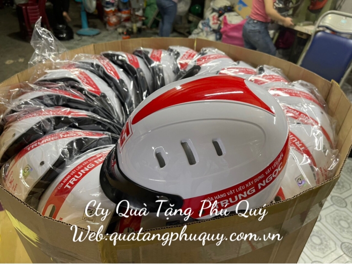 IN MŨ BẢO HIỂM 6 LỖ, 8 LỖ
